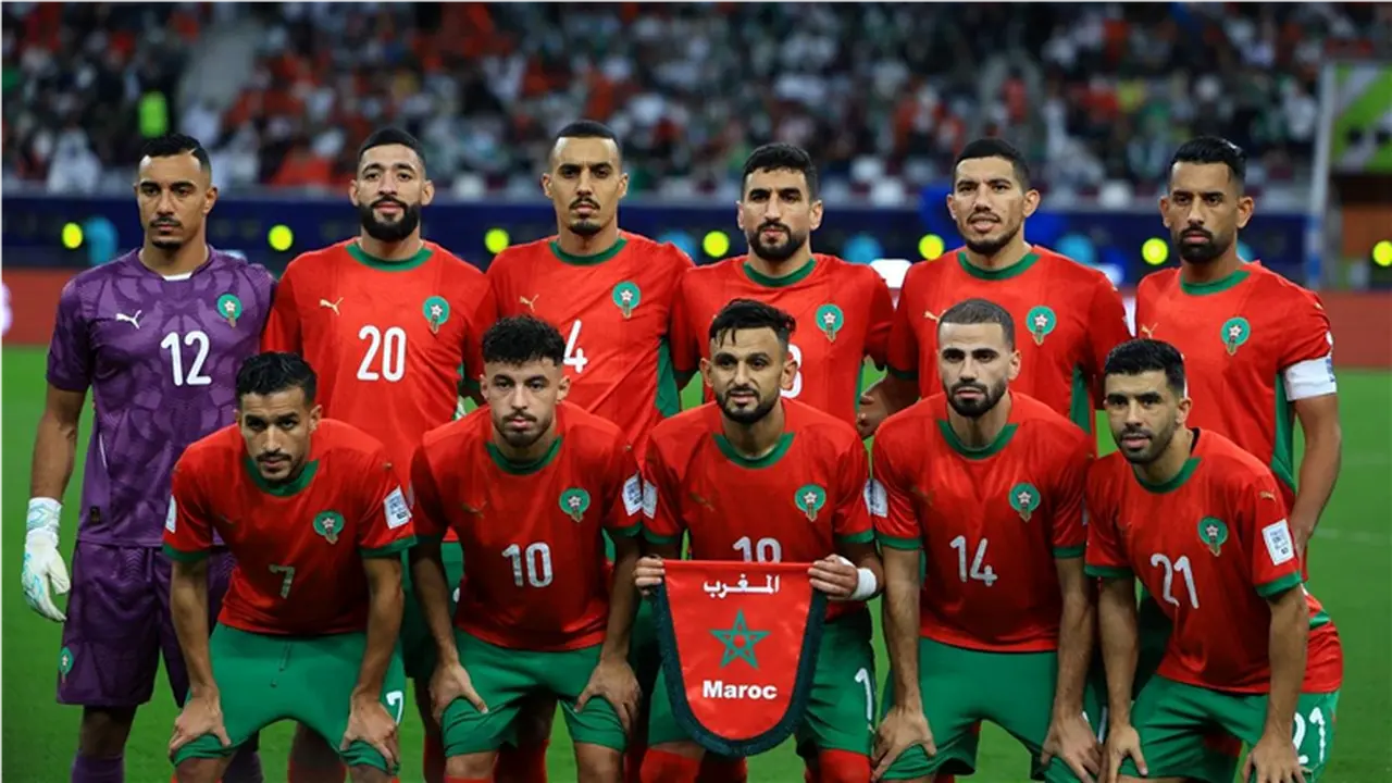 مواجهة قوية: 4 قنوات مفتوحة تنقل المغرب والإمارات نصف نهائي كأس العرب